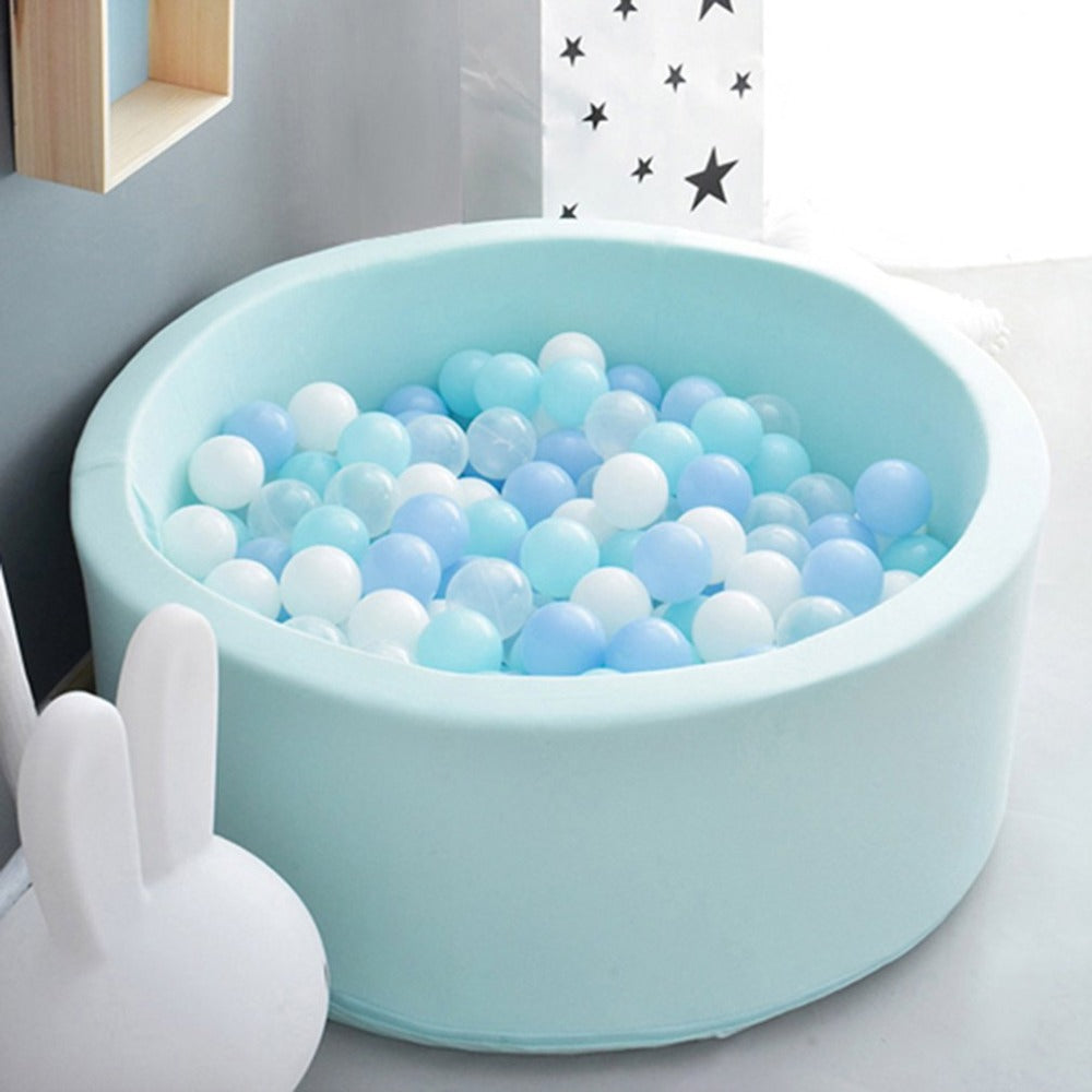 Luxe Foam Ball Pit + 200 Balls